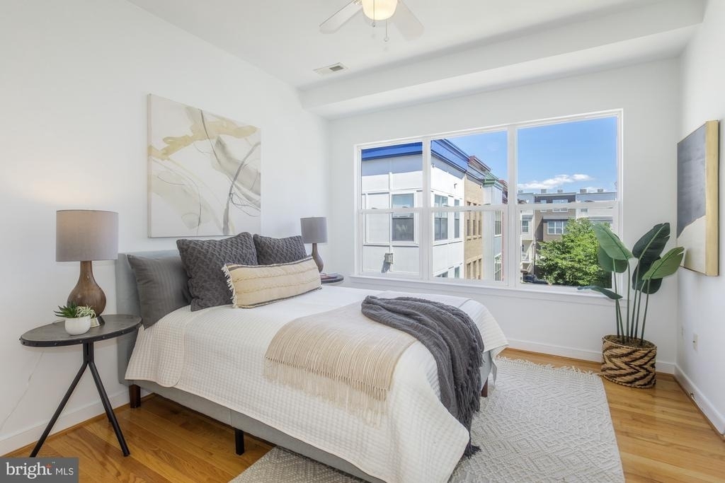 4548 Longfellow Street - Photo 10