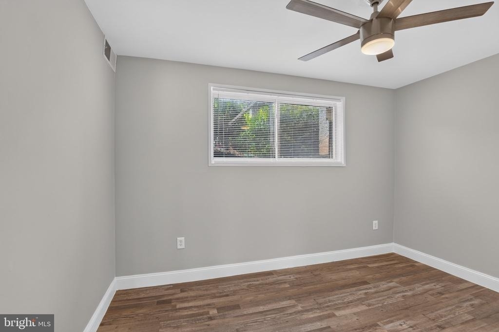5458 85th Avenue - Photo 14