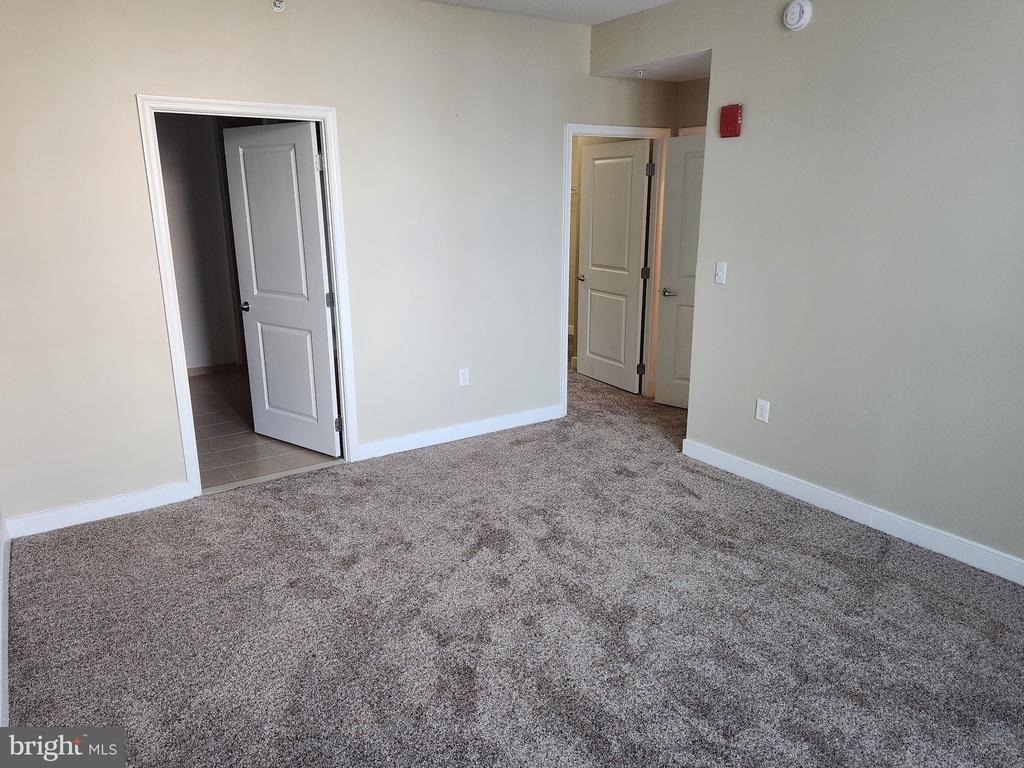 155 Potomac Passage - Photo 29