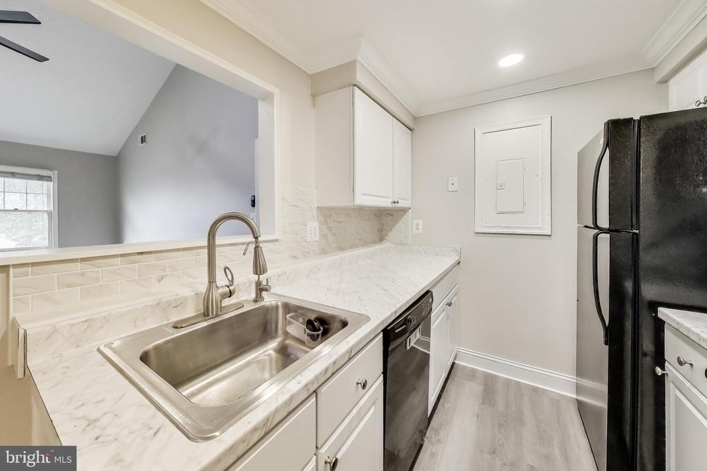 13041 Shadyside Lane - Photo 9