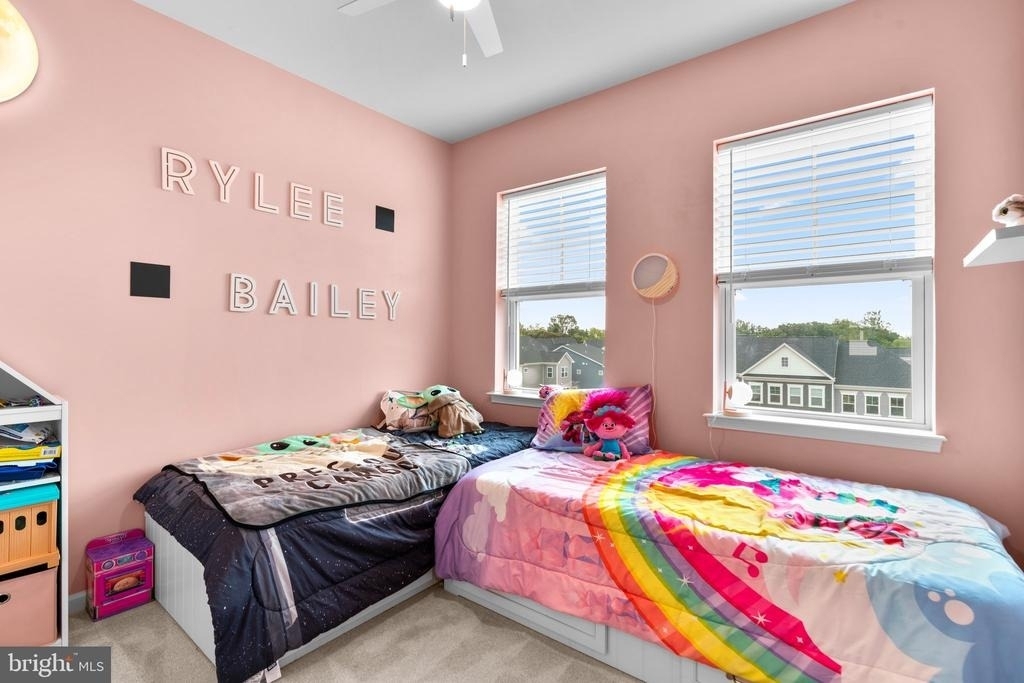 22917 Mater Way - Photo 22