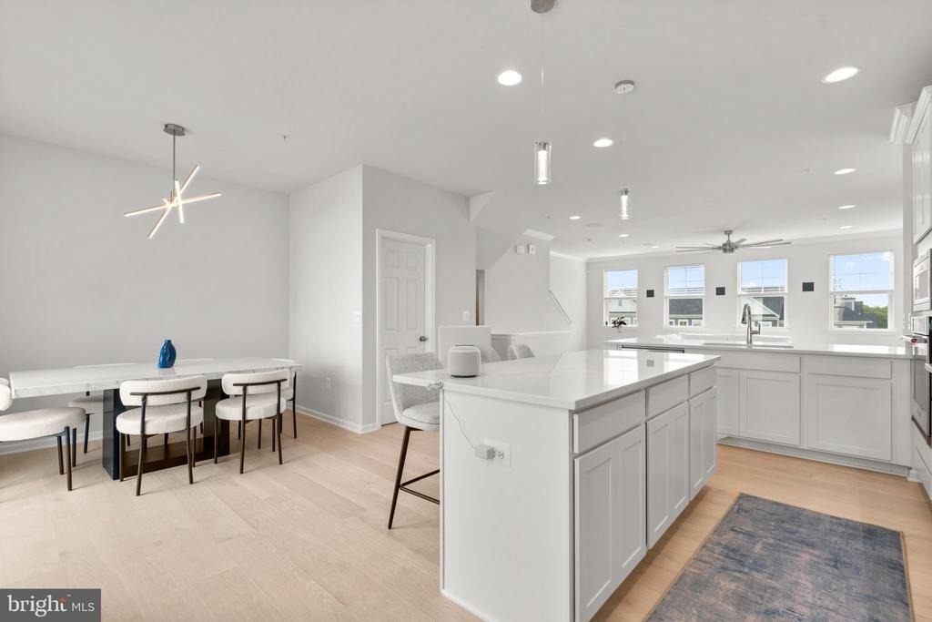 22917 Mater Way - Photo 9
