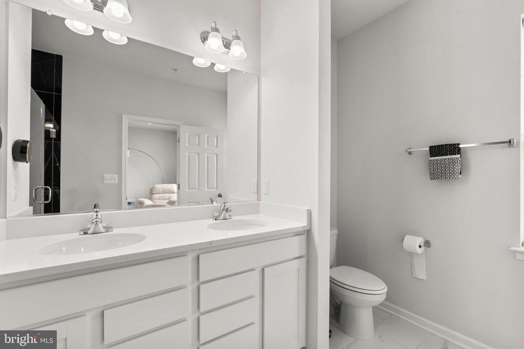 22917 Mater Way - Photo 20