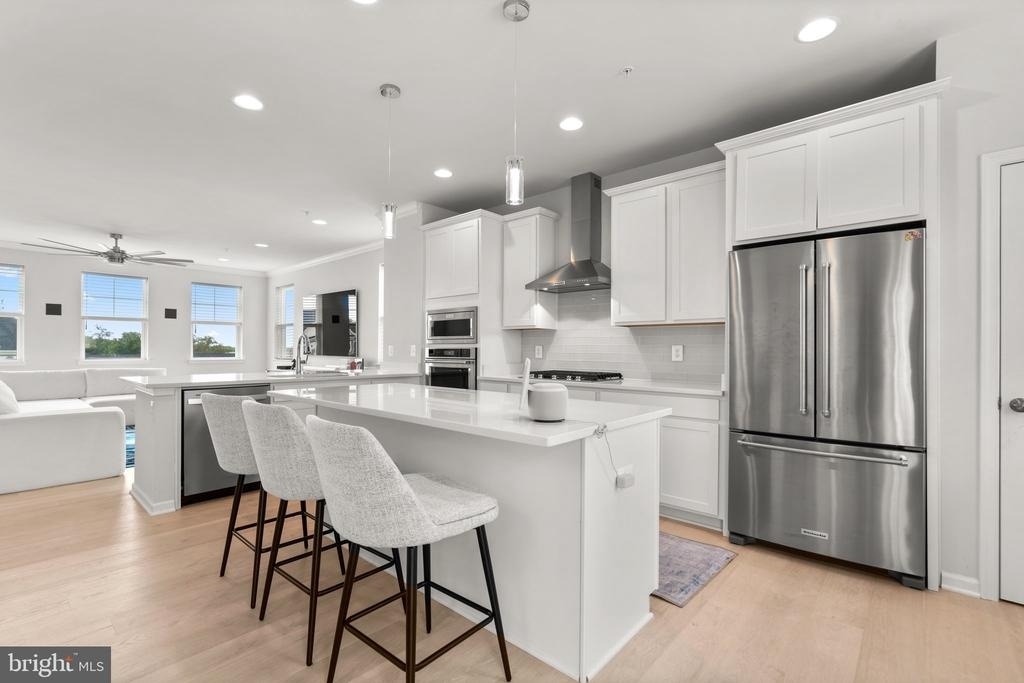 22917 Mater Way - Photo 7