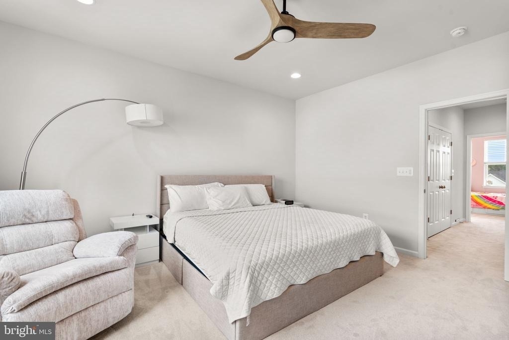 22917 Mater Way - Photo 15
