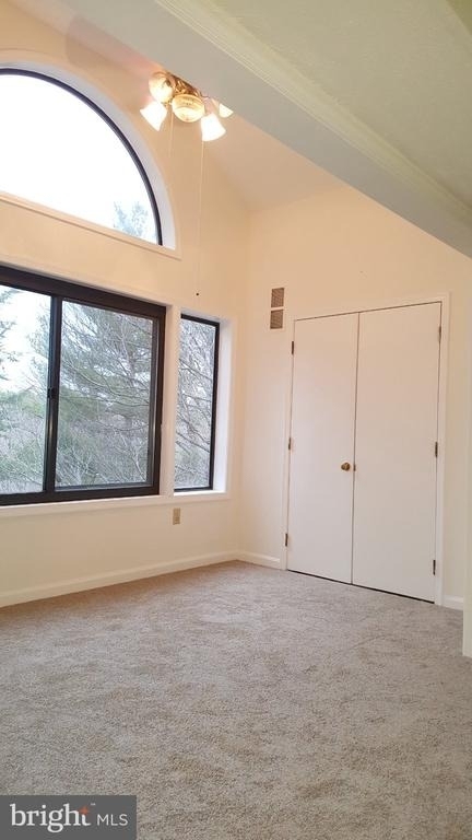 948 Windbrooke Drive - Photo 11