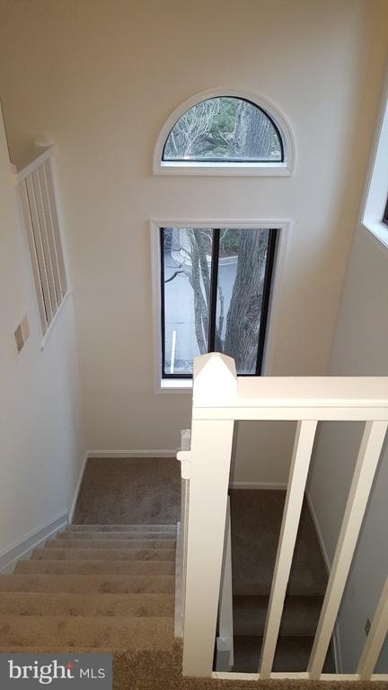 948 Windbrooke Drive - Photo 2