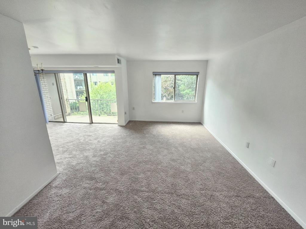 12303 Braxfield Court - Photo 4