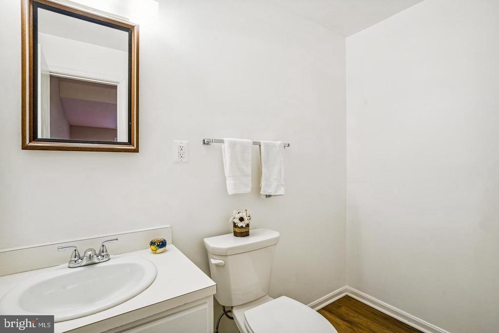 7768 Heatherton Lane - Photo 38