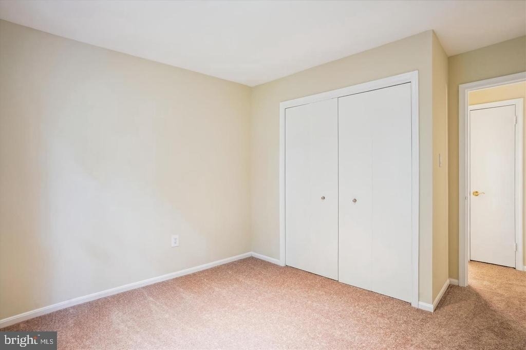7768 Heatherton Lane - Photo 30