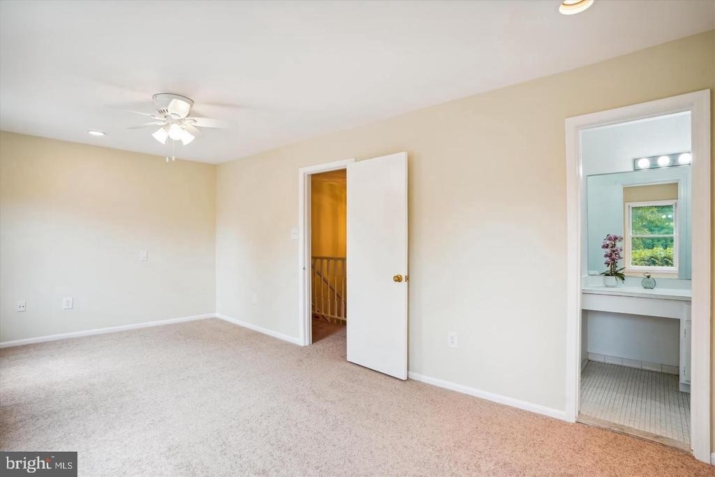 7768 Heatherton Lane - Photo 22