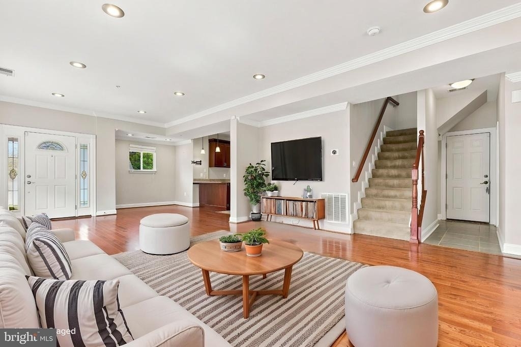 10717 Bentley Lane - Photo 13