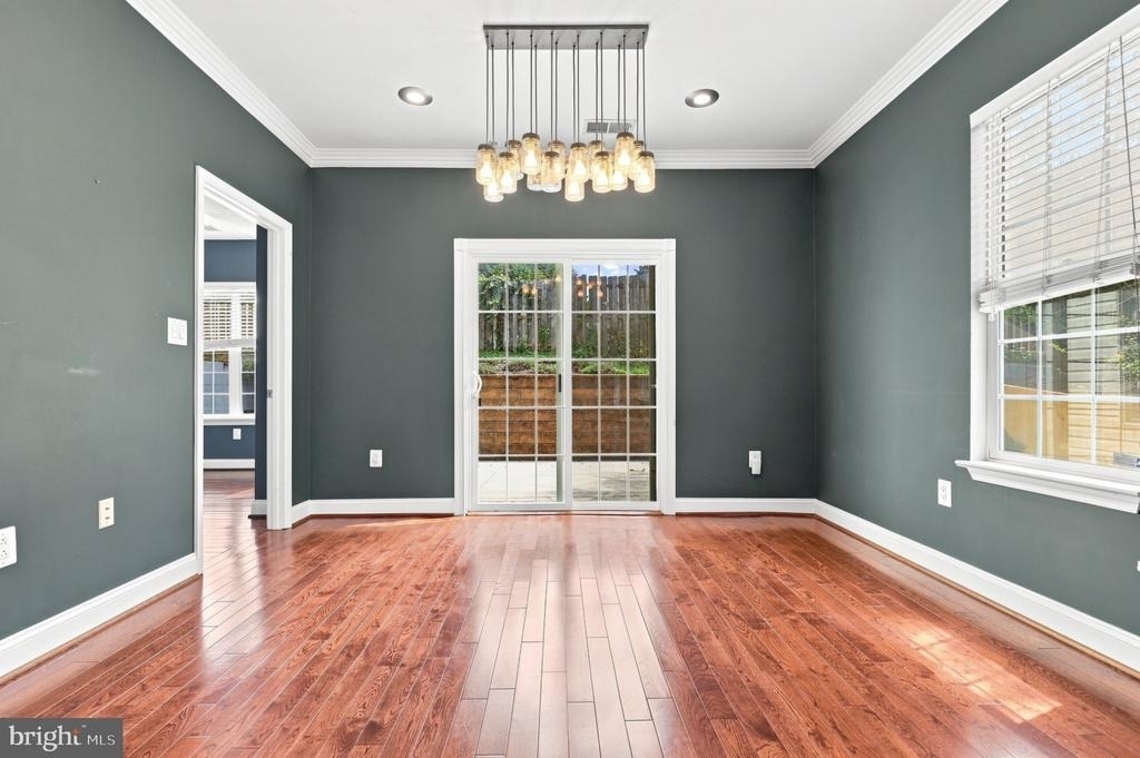 10717 Bentley Lane - Photo 16