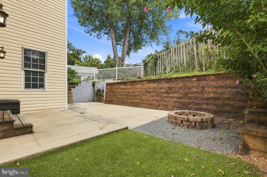 10717 Bentley Lane - Photo 35