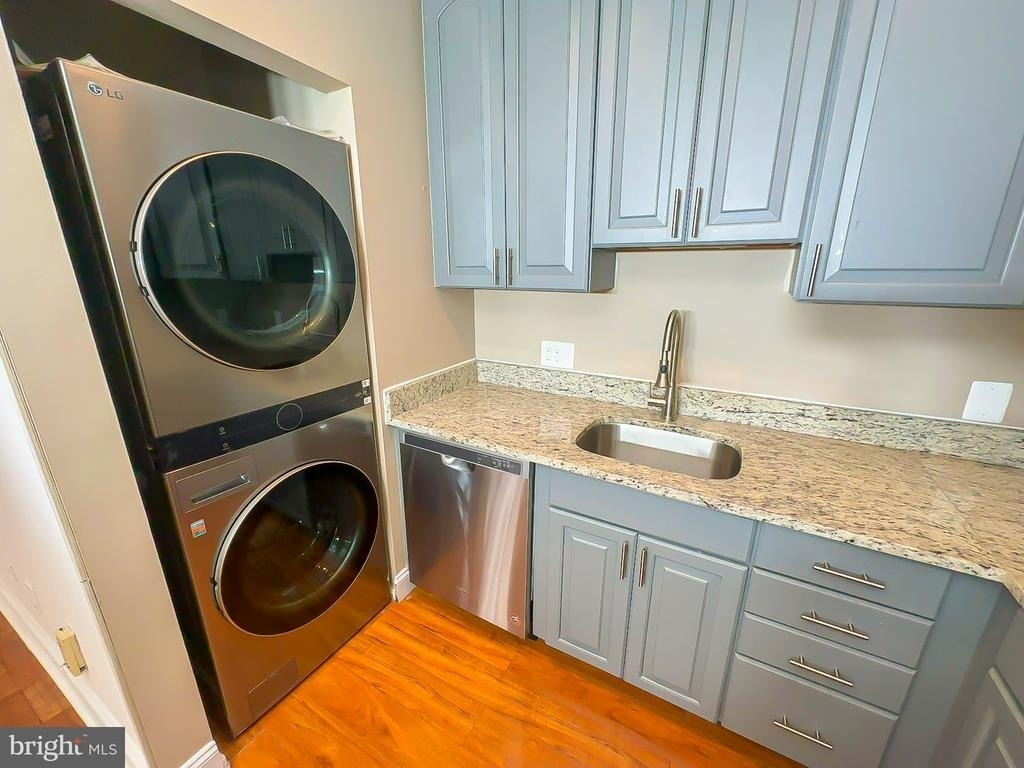 6 Monroe Street - Photo 20