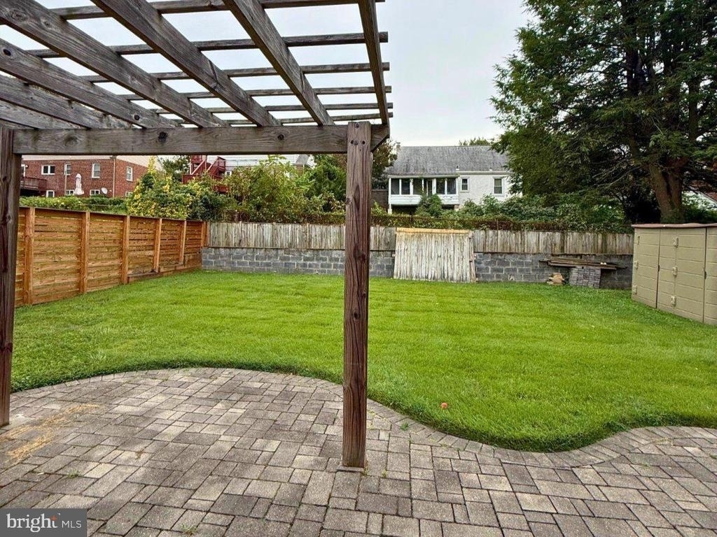 9917 Lorain Avenue - Photo 2