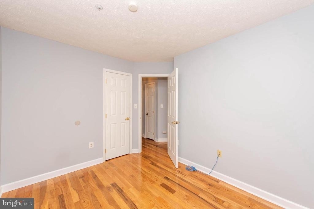8404 Oak Meade Way - Photo 7
