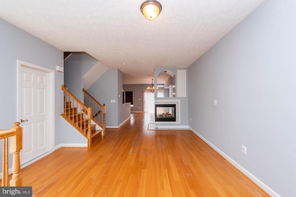 8404 Oak Meade Way - Photo 5