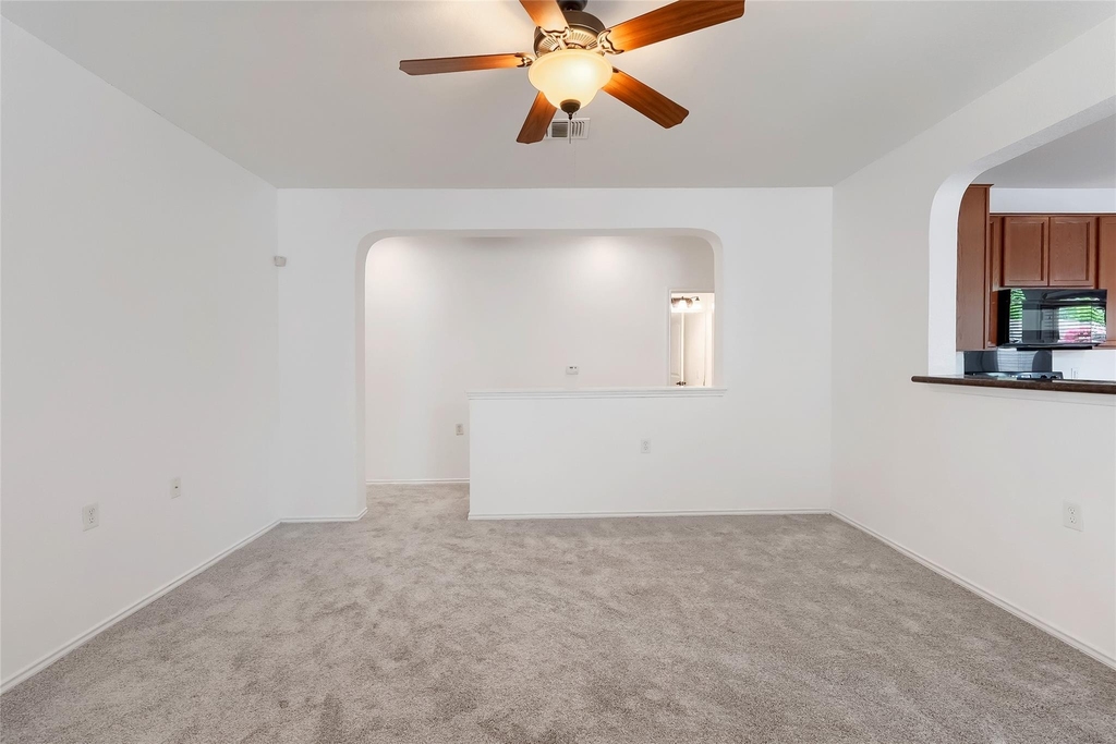 8921 Stambourne St - Photo 15