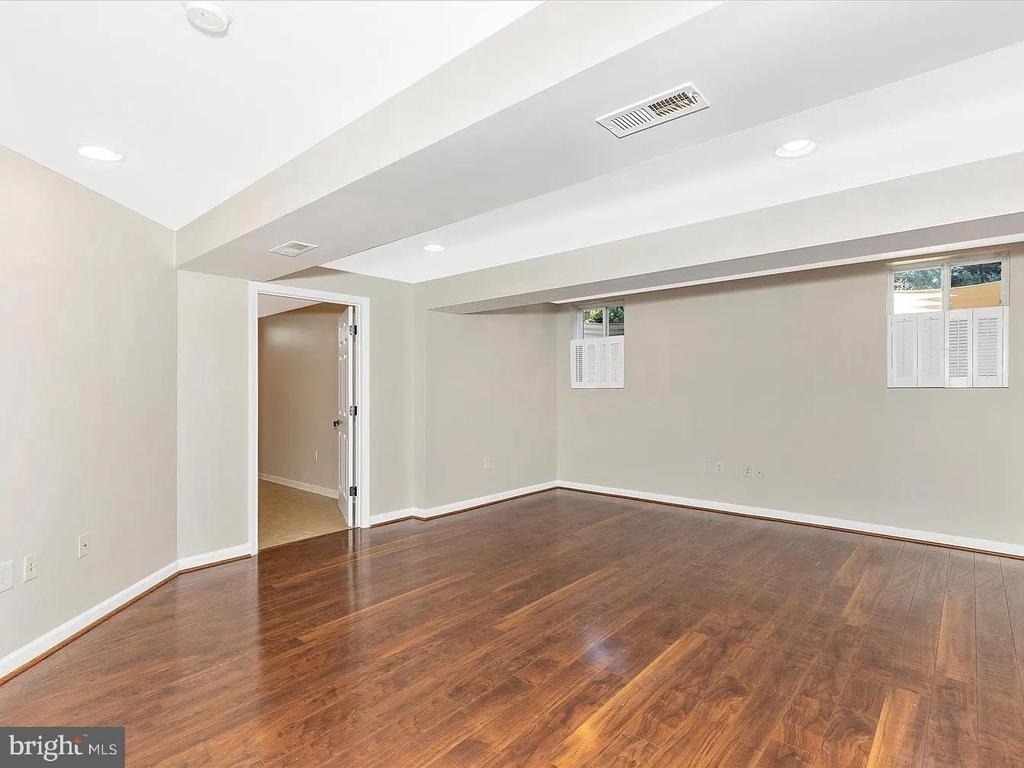 1713 Dearbought Drive - Photo 30