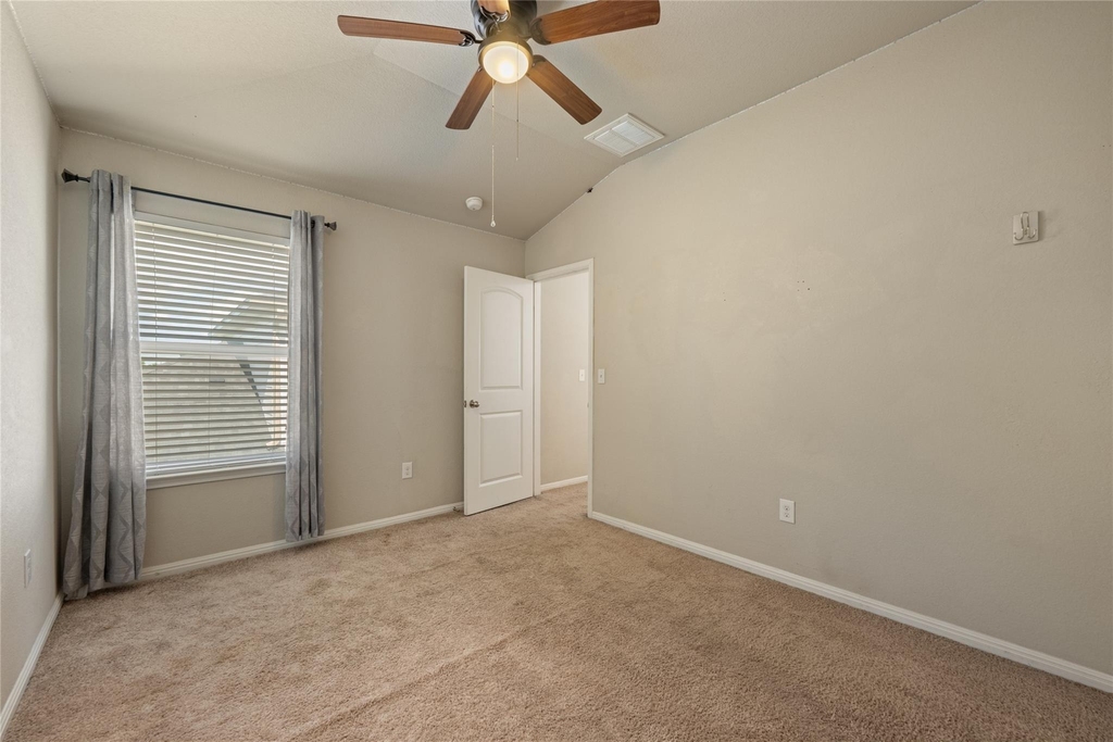 308 Moulins Ln - Photo 30