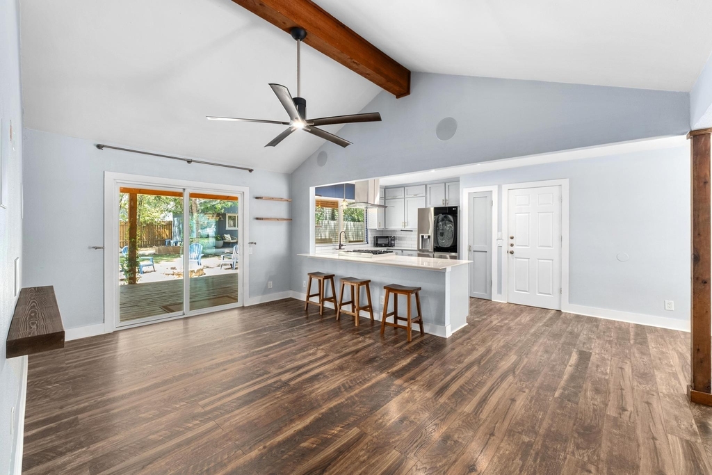 7404 Lunar Dr - Photo 5