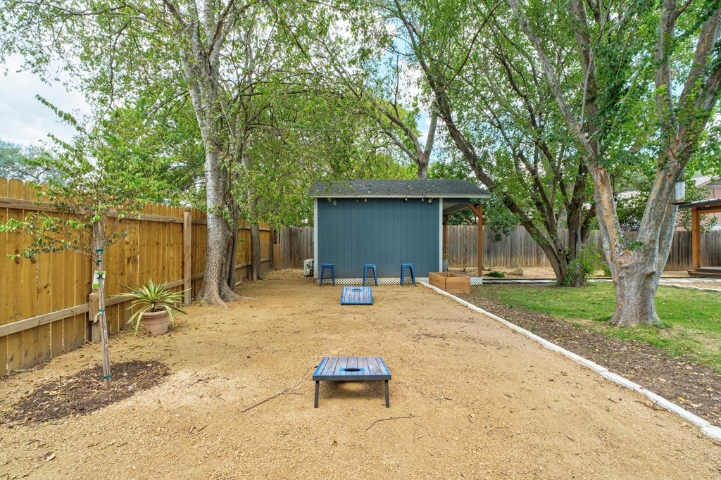 7404 Lunar Dr - Photo 30