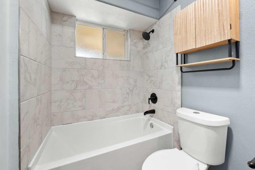 7404 Lunar Dr - Photo 15