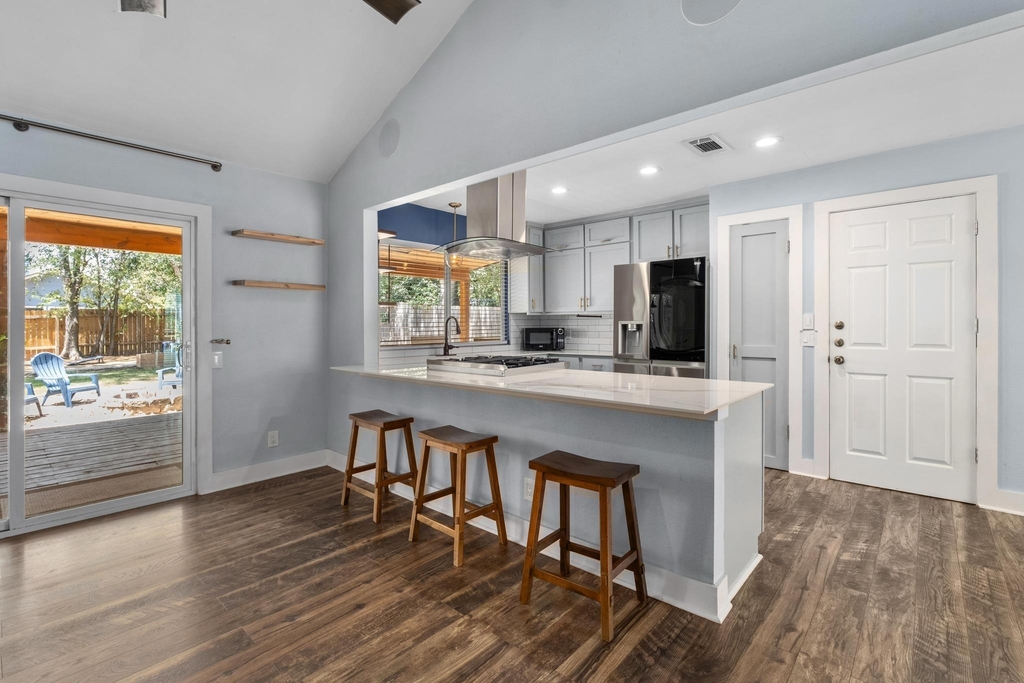 7404 Lunar Dr - Photo 7