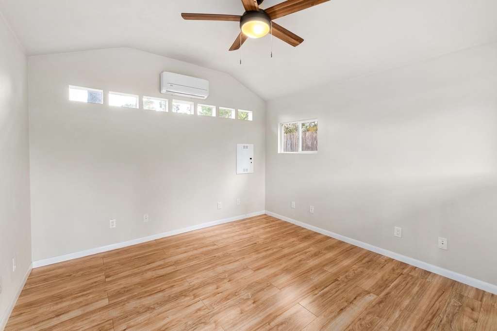 7404 Lunar Dr - Photo 22