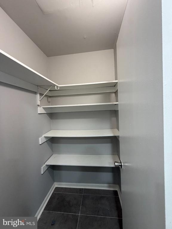 639 Glynock Place - Photo 8
