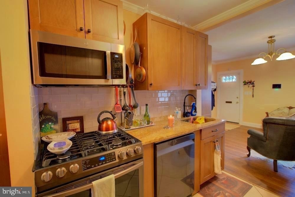 2924 Virginia Avenue - Photo 8