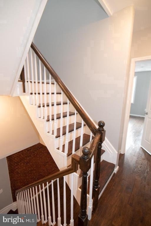 745 Dolphin Street - Photo 8