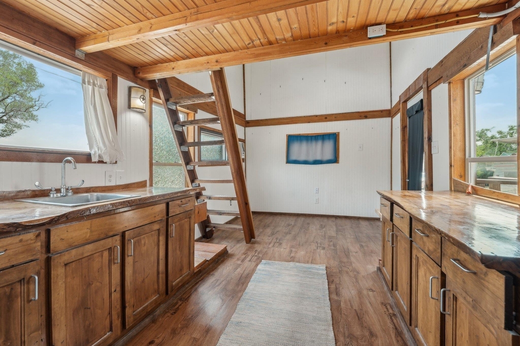 15211 Fitzhugh Rd - Photo 5
