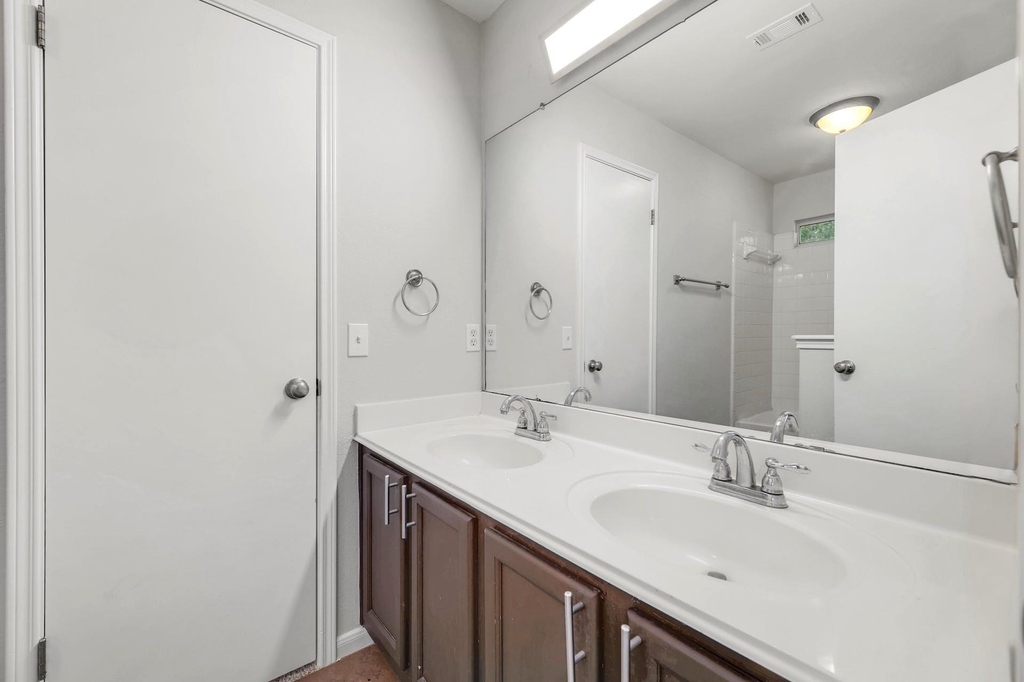 214 Crystal Knoll Blvd - Photo 11