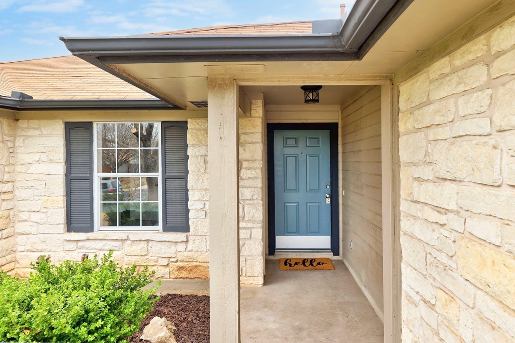 214 Crystal Knoll Blvd - Photo 0
