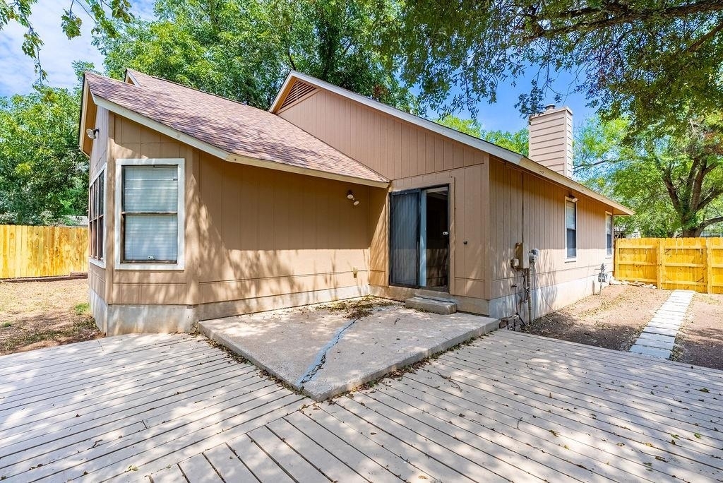 2403 Monarch Dr - Photo 18