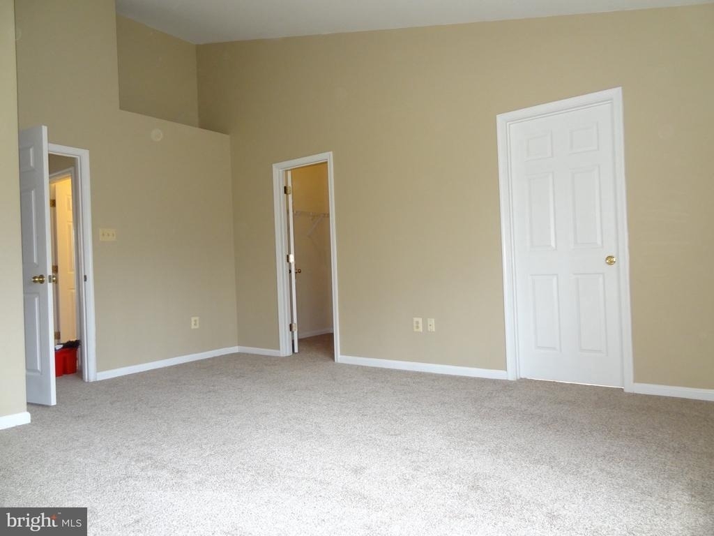836 Knob Court - Photo 11