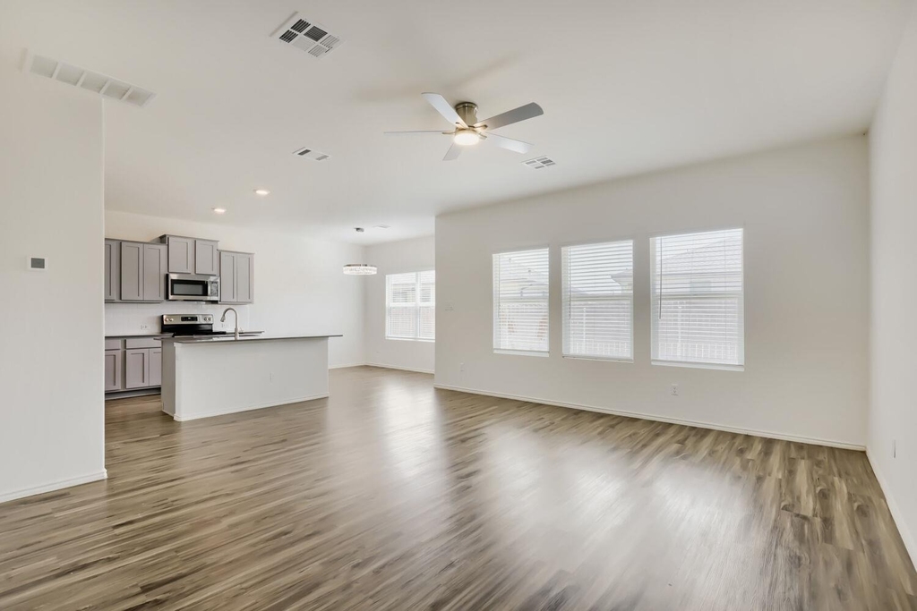 125 Guardian Angel Ct - Photo 2