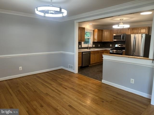 906 Rosedale Avenue - Photo 6