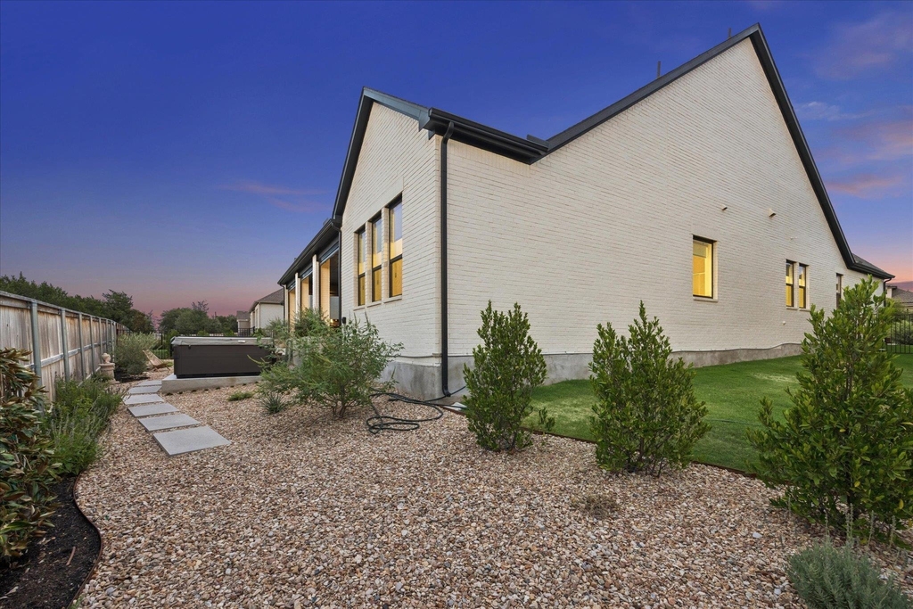 437 Trabuco Bnd - Photo 29