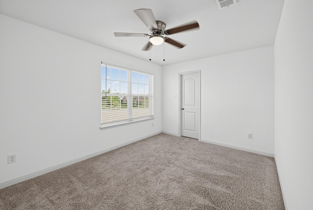 172 Allington Cir - Photo 10