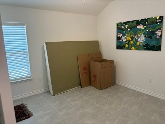 3403 N Monument Dr N - Photo 9