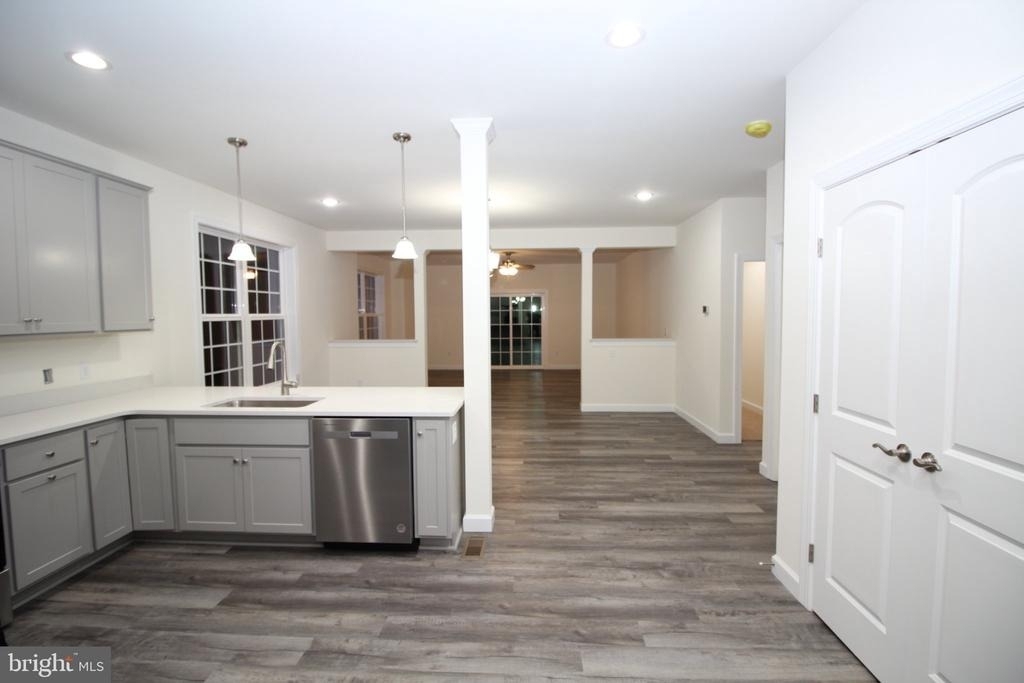 35 Mapledale Road - Photo 3