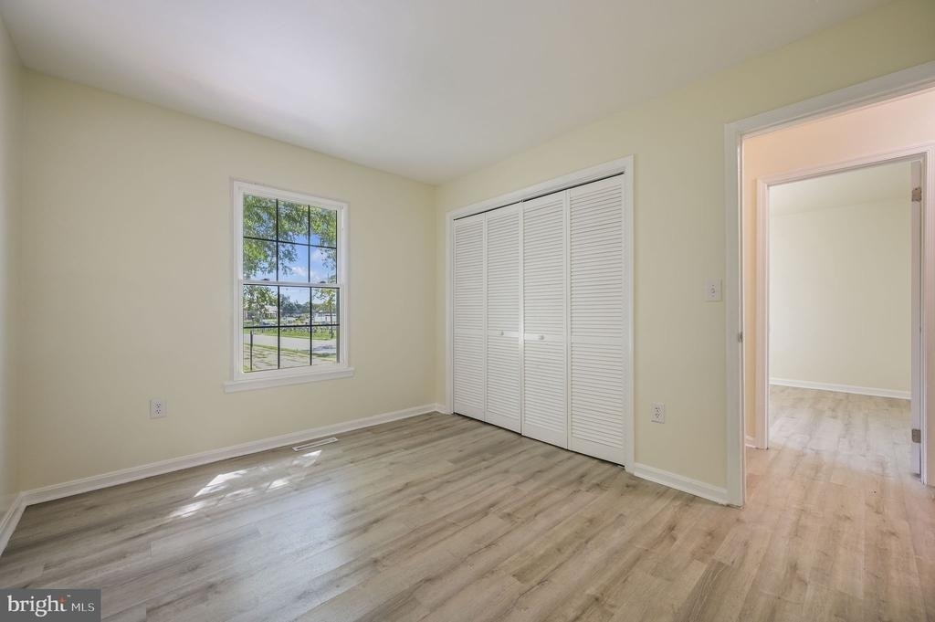 149 S Queen Street - Photo 7