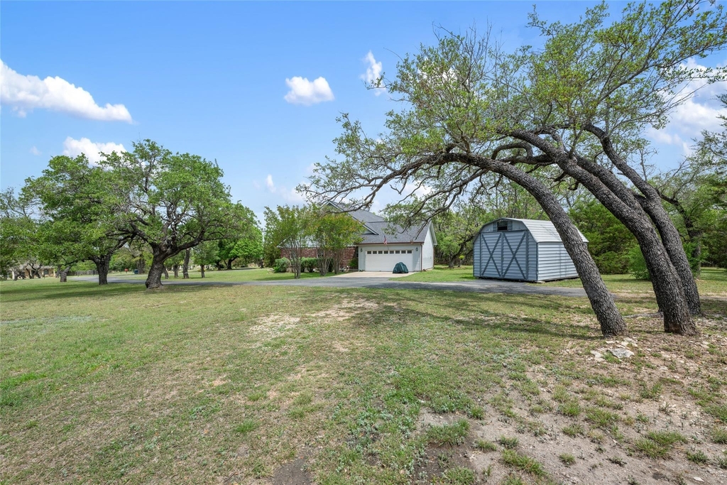 391 Liberty Dr - Photo 12