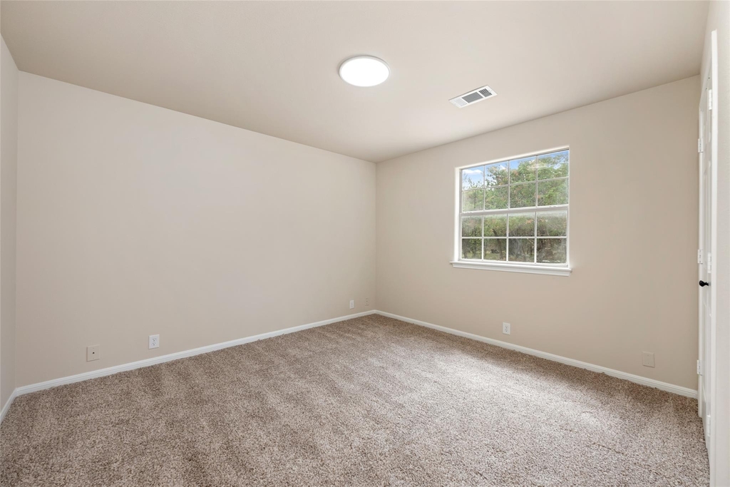 391 Liberty Dr - Photo 14