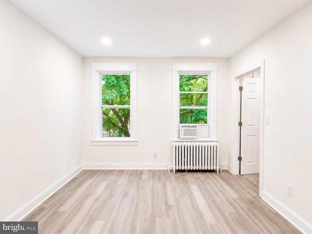 1426 S Se - Photo 24