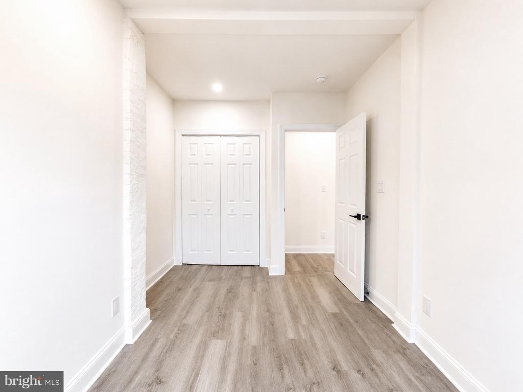 1426 S Se - Photo 18