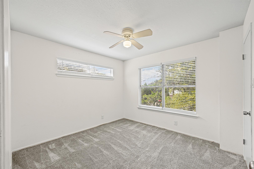 300 Blackson Ave - Photo 24